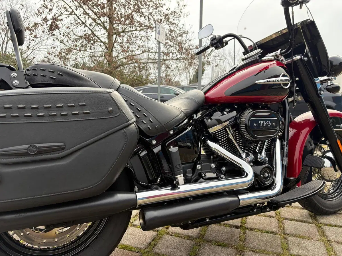 Harley-Davidson 114 Heritage Classic (2018 - 20) - FLHCS (6)