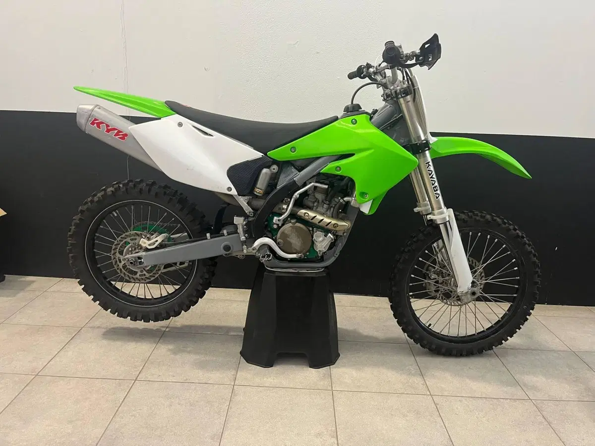 Kawasaki KX250 (2005 - 06)
