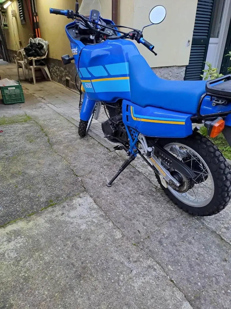 Yamaha Xt z 600 3aj (2)
