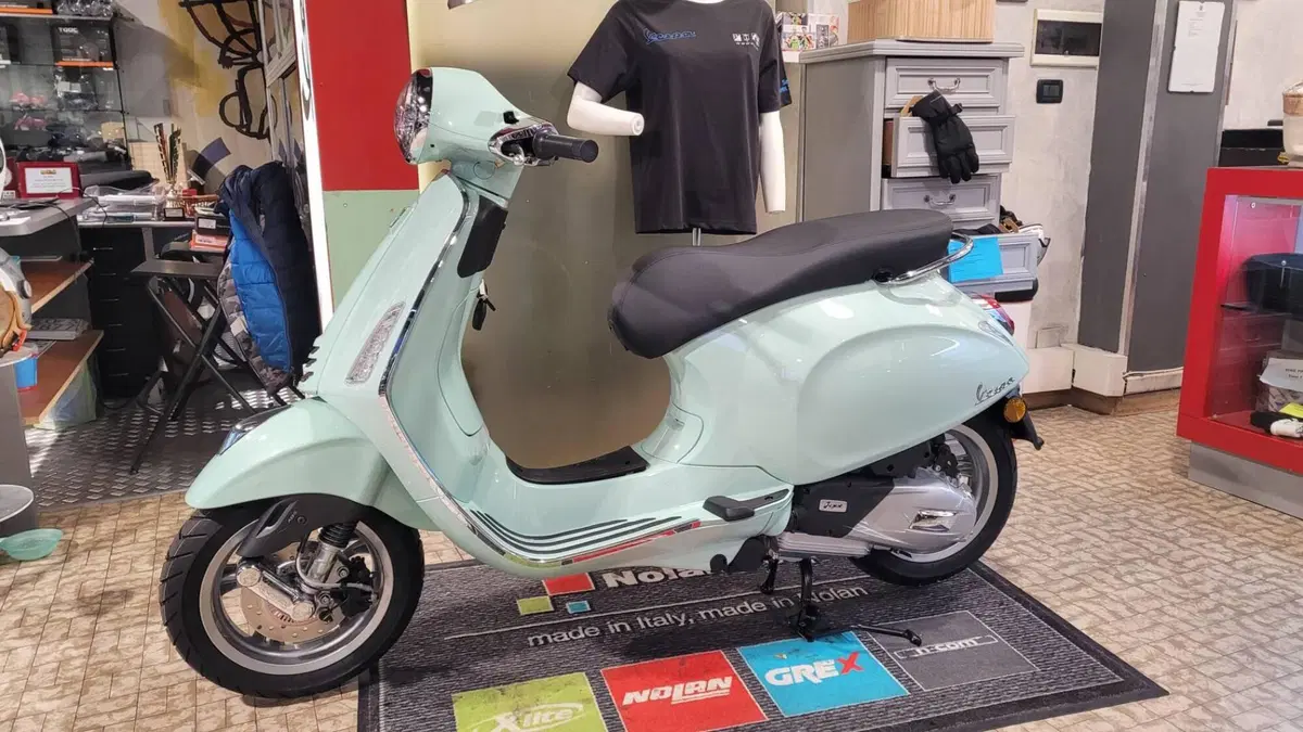 Vespa Primavera 125 (2024 - 25) (3)
