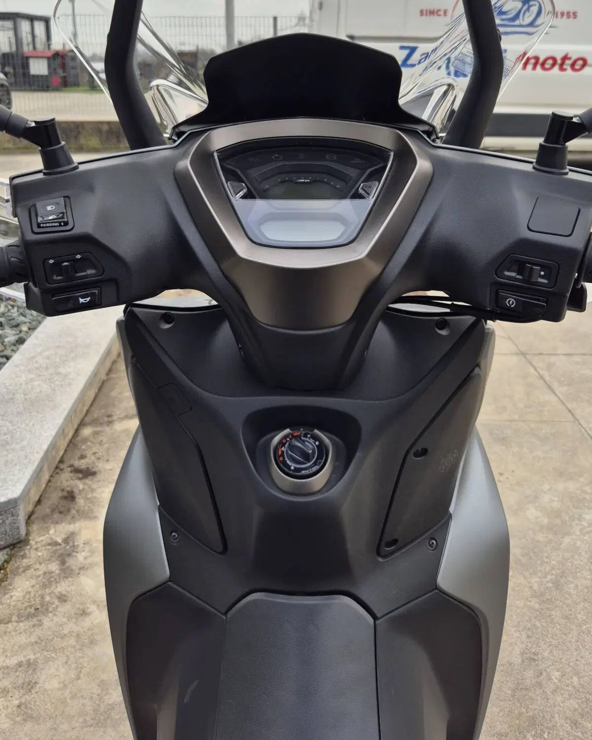 Kymco Agility 300i (2021 - 25) (5)