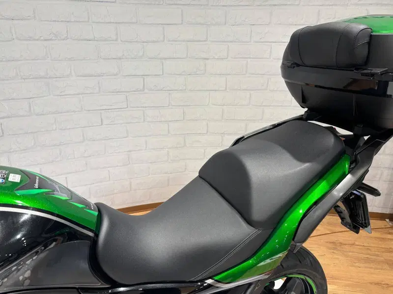 Kawasaki Versys 1000 S Tourer Plus (2022 - 24) (11)