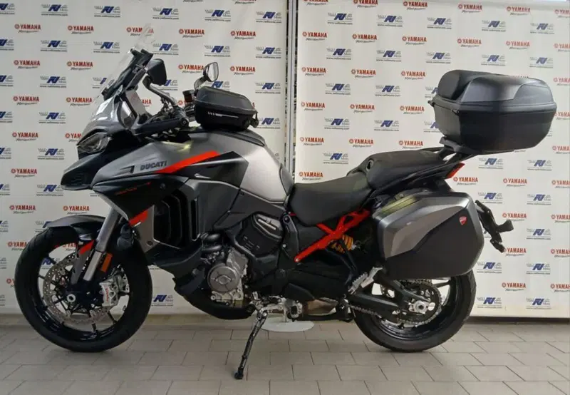 Ducati Multistrada V4 S Grand Tour (2024) (2)