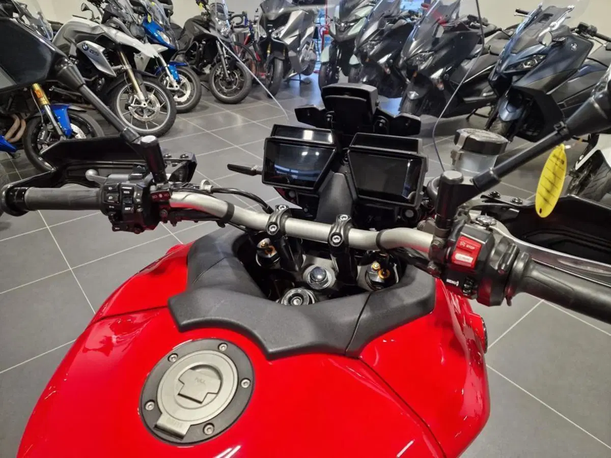 Yamaha Tracer 9 GT (2021 - 24) (2)