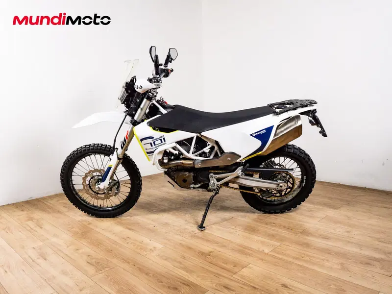 Husqvarna 701 Enduro (2016) (6)