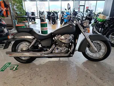 Honda VT 750 C2 Shadow (1998 - 03) usata