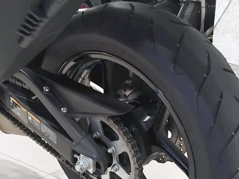 Kawasaki Versys 650 (2025 - 26) (3)