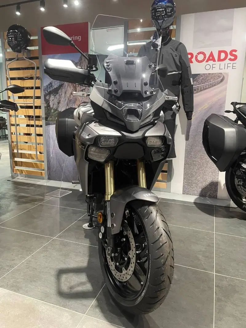 Yamaha Tracer 9 GT Y-AMT (2025 - 26)