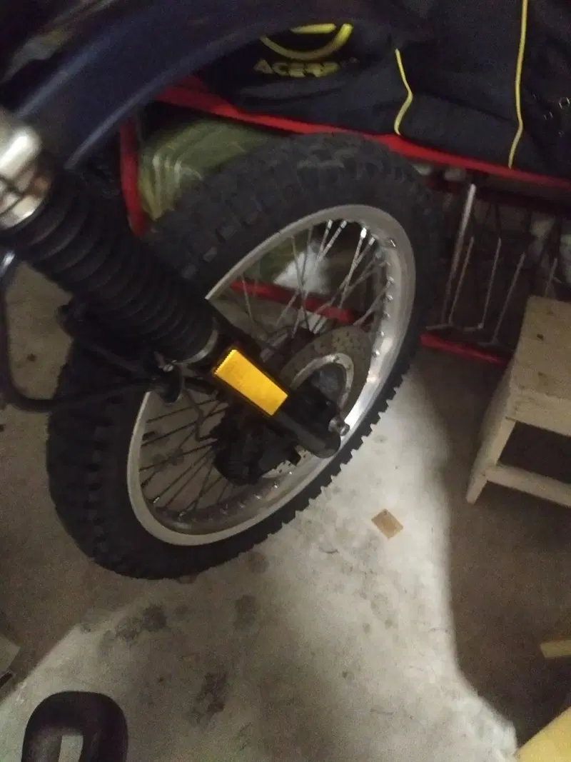 Bmw G/S 80  (6)