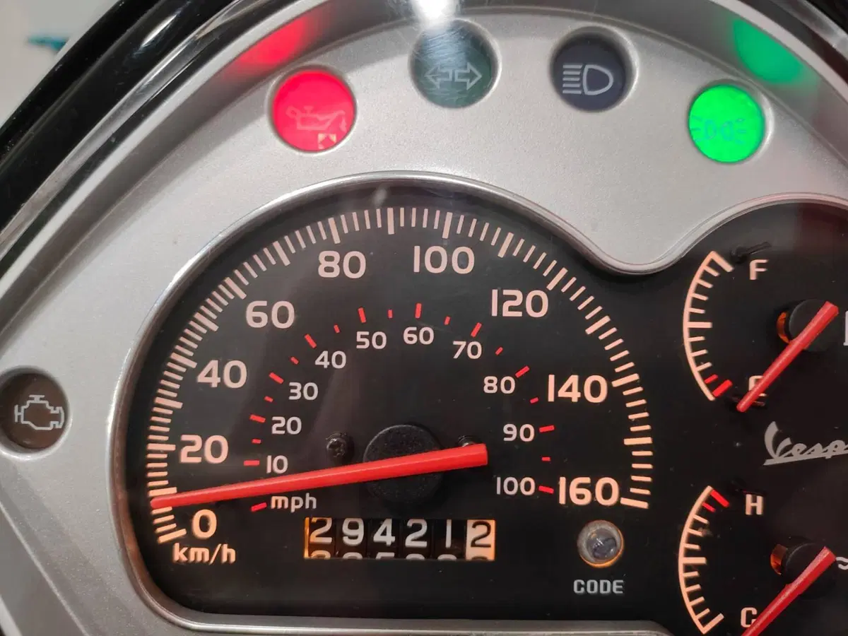 Vespa GTS 300 Super (2008 - 16) (8)