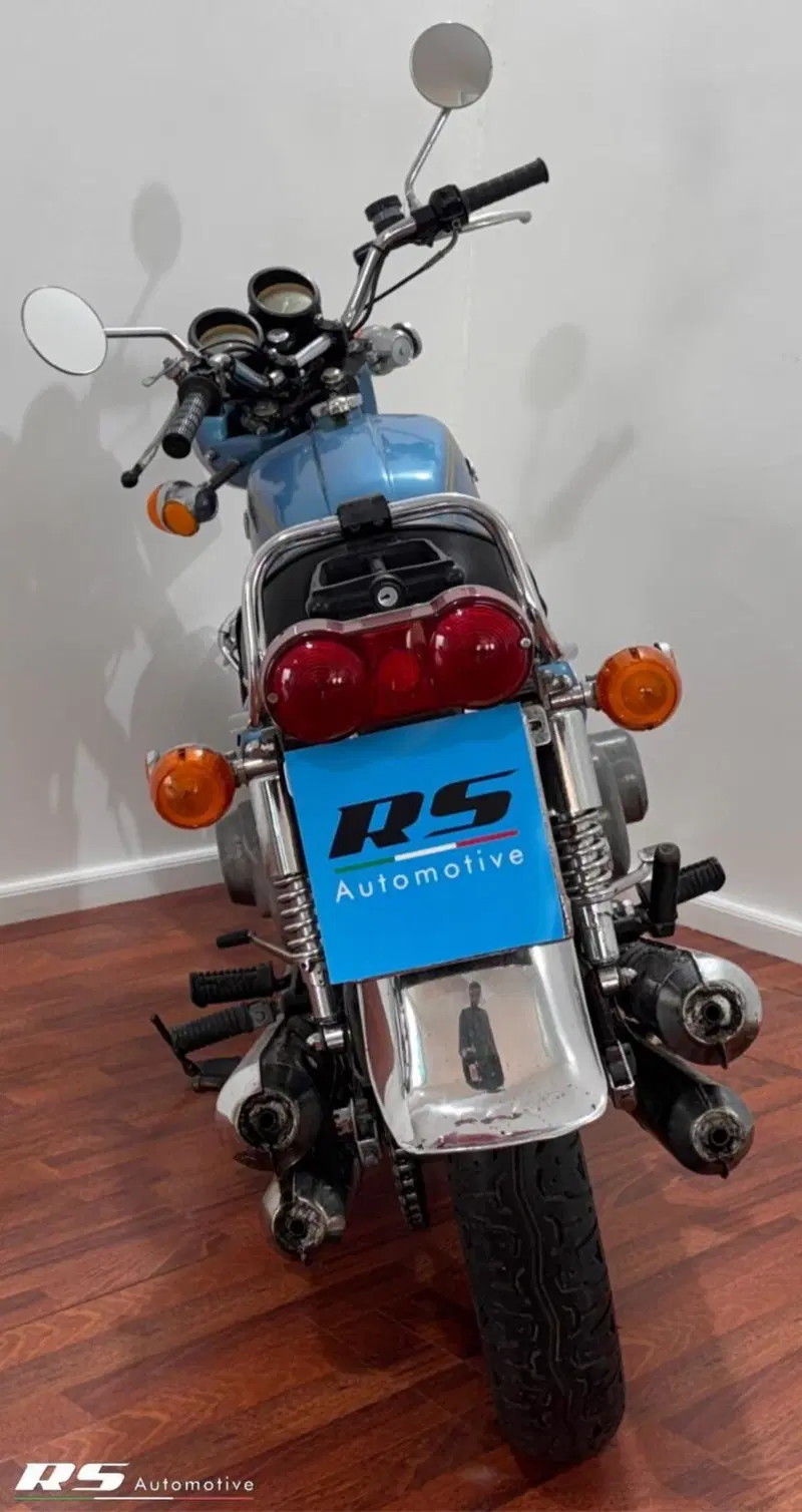 Suzuki GT550 (4)