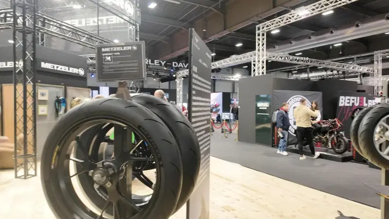 Metzeler a MBE 2026 con le sue novit&agrave; 2026 [VIDEO] 