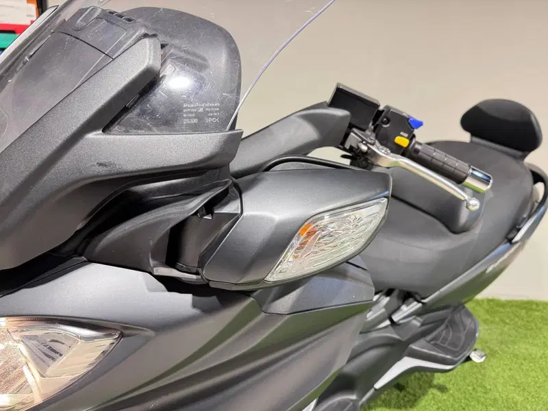 Suzuki Burgman AN 650 Executive ABS (2013 - 17) (4)