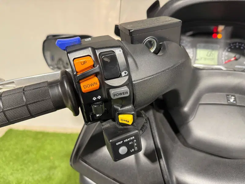 Suzuki Burgman AN 650 Executive ABS (2013 - 17) (10)