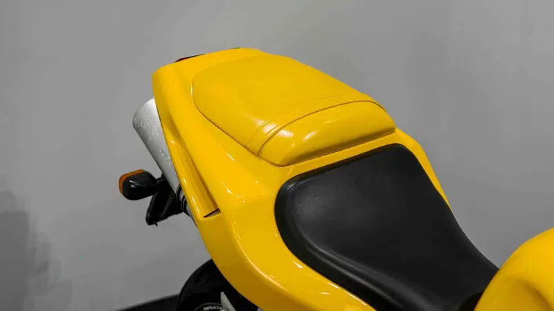 Ducati 996 Biposto (1998 - 01) (10)