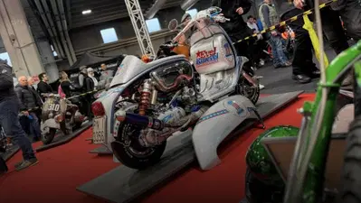 Mai vista una Vespa da 40.000 &euro;? Esposizione da urlo a MBE 2026 [VIDEO]