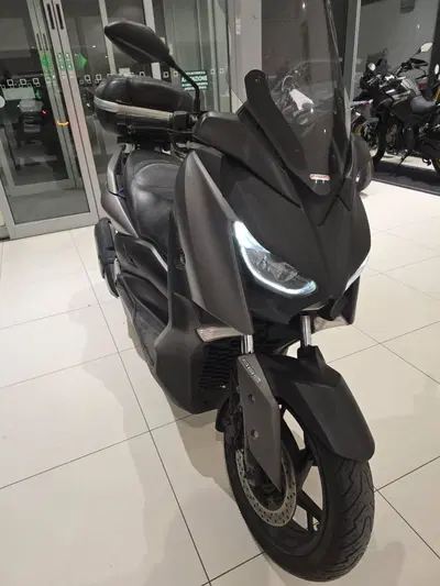 Yamaha X-Max 300 ABS (2017 - 20) usata