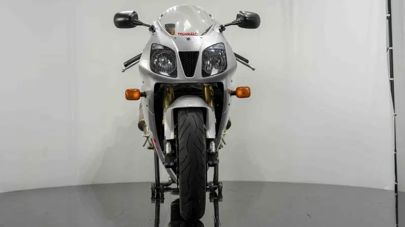 Honda VTR 1000 SP1 (4)