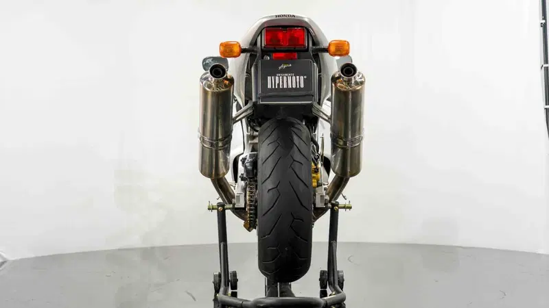 Honda VTR 1000 SP1 (8)