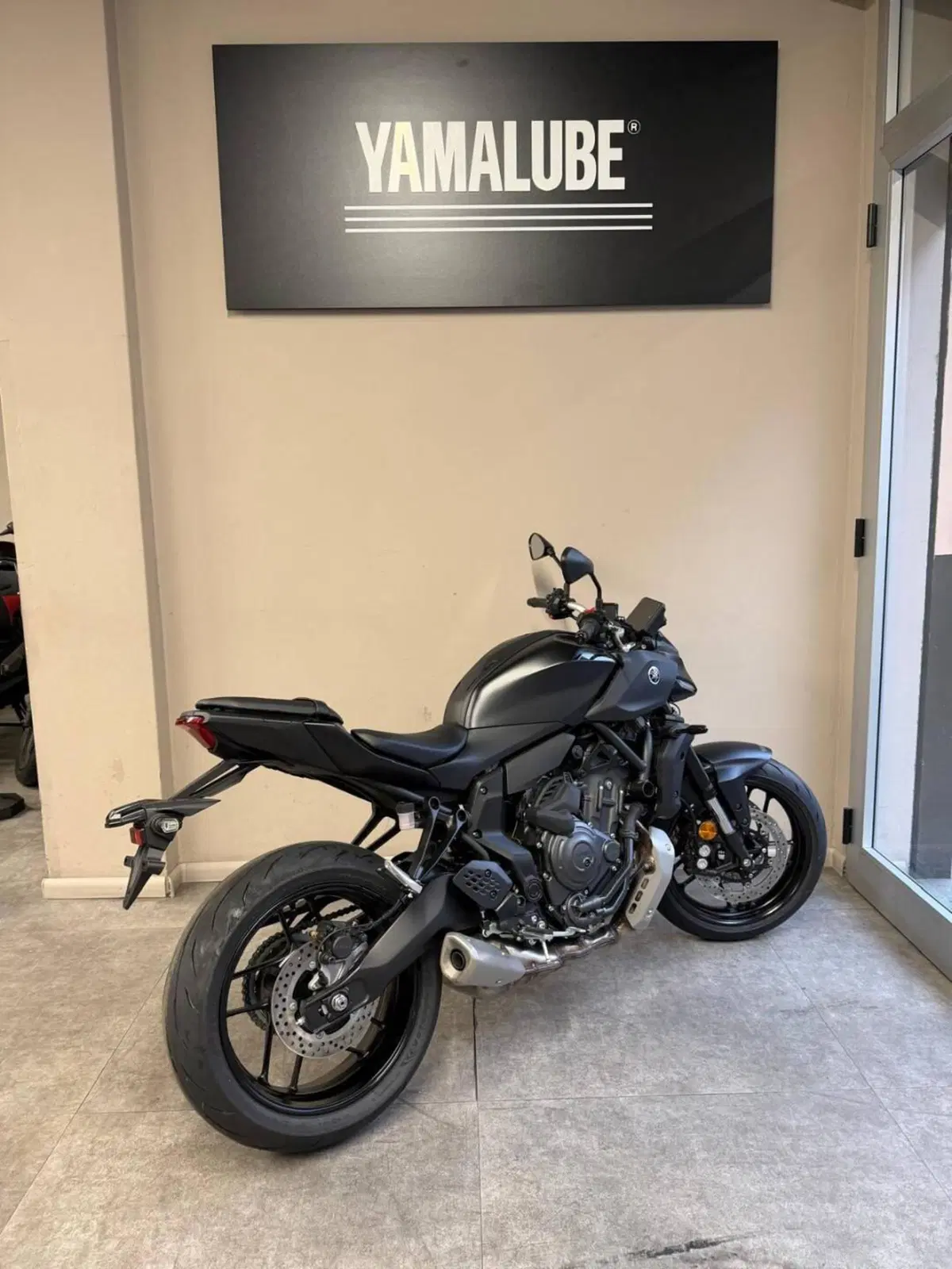Yamaha MT-07 Y-AMT (2025 - 26) (3)