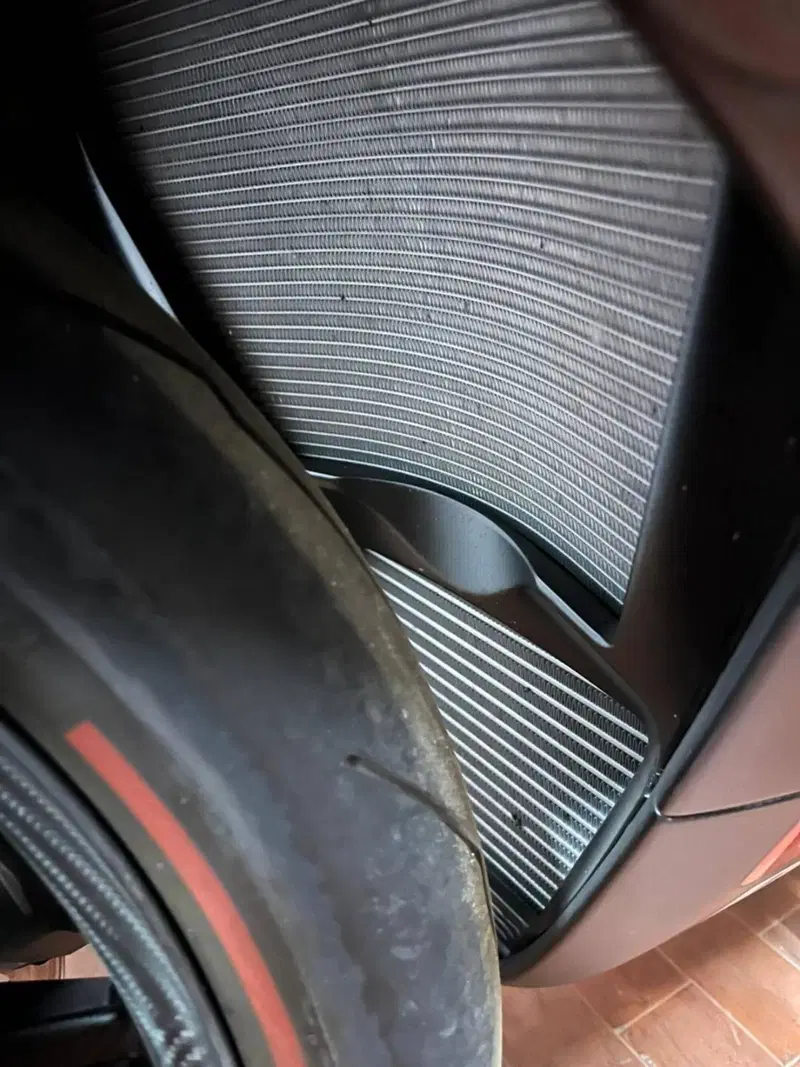 Ducati Superleggera V4 (2021 - 23) (11)