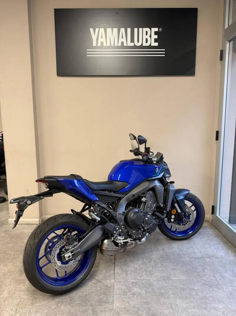 Yamaha MT-09 (2024 - 26) (4)