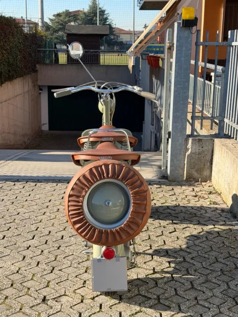 Innocenti LAMBRETTA 125D (15)