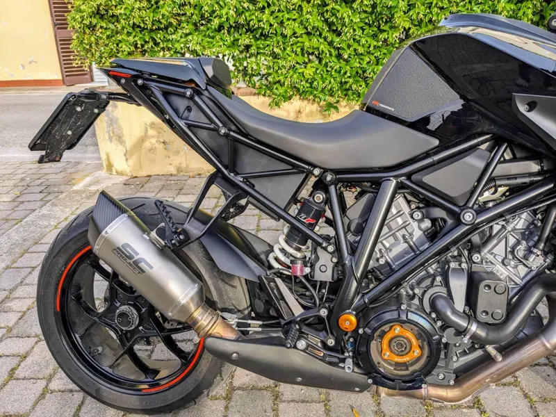 KTM 1290 Super Duke R ABS (2017 - 18) (4)