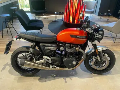 Triumph Speed Twin 1200 (2021 - 24) usata