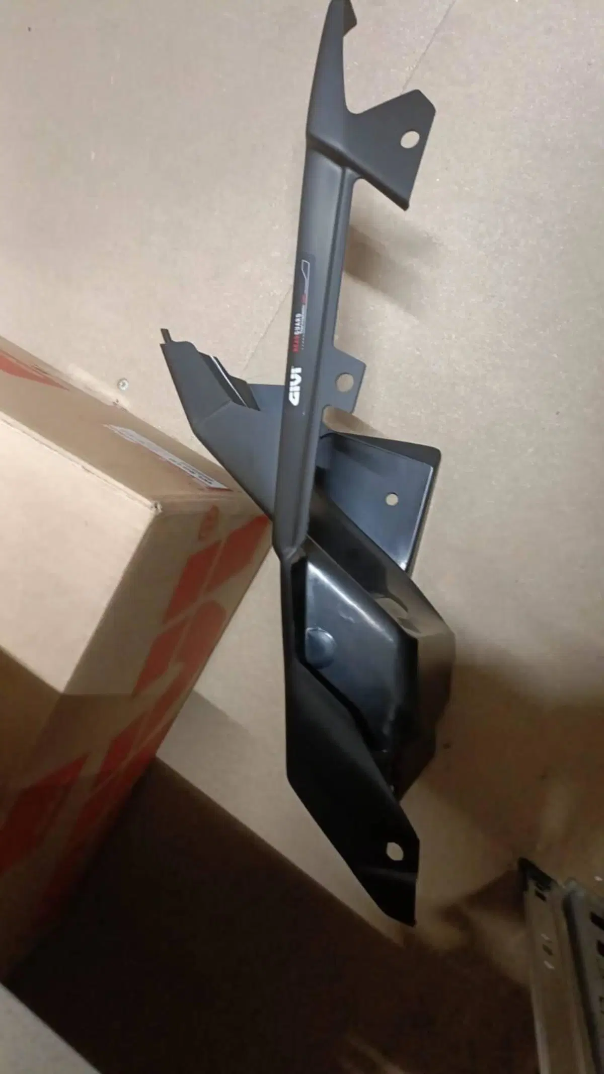 Parafango posteriore GIVI per Honda XADV codice MG (4)