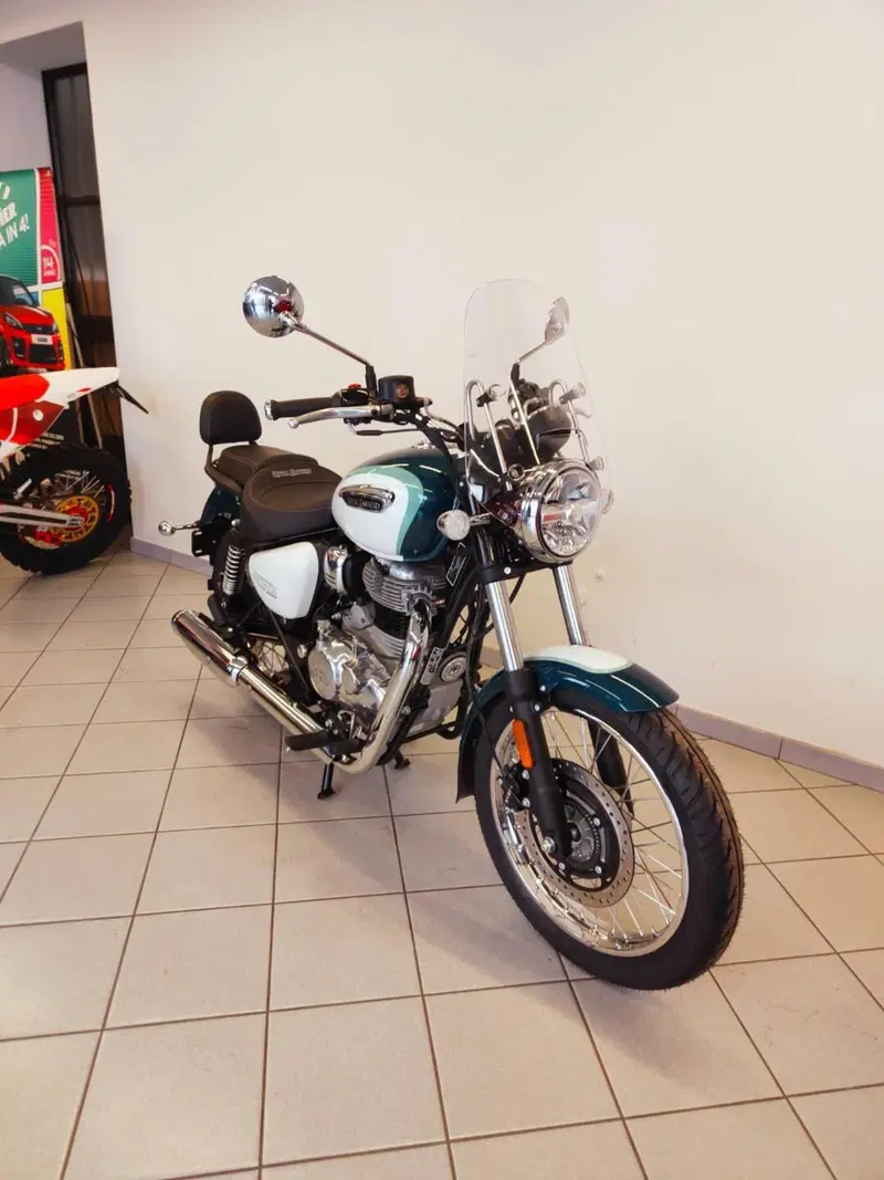 Royal Enfield Meteor 350 Aurora (2024 - 26) (6)