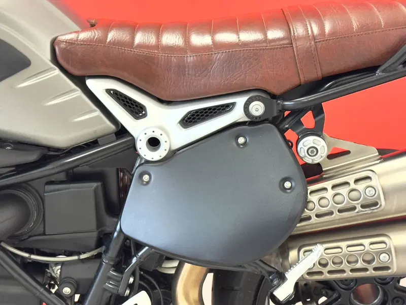 Bmw R nineT 1200 Scrambler (2016 - 20) (16)