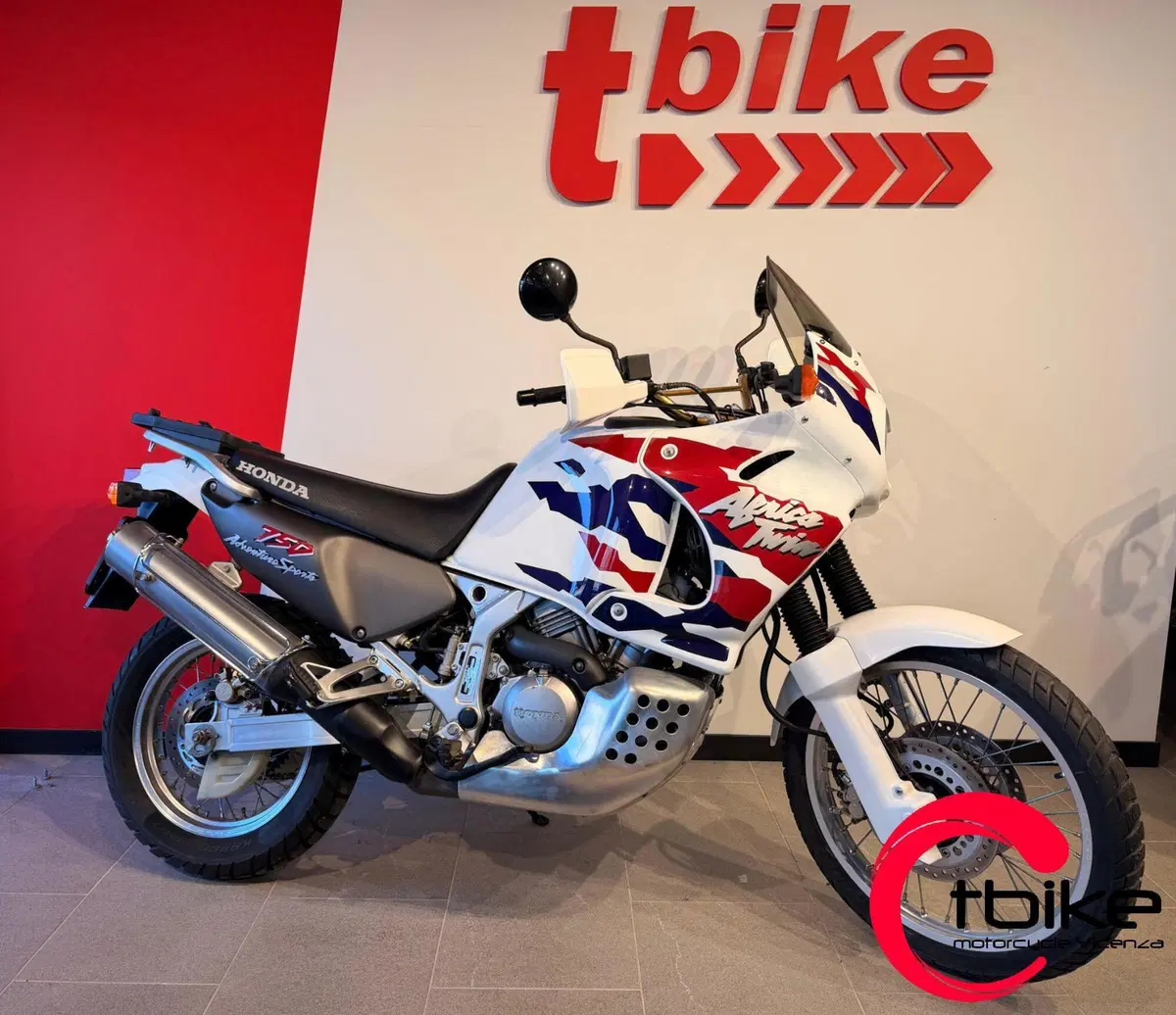 Honda Africa Twin XRV 750 (1996 - 02)