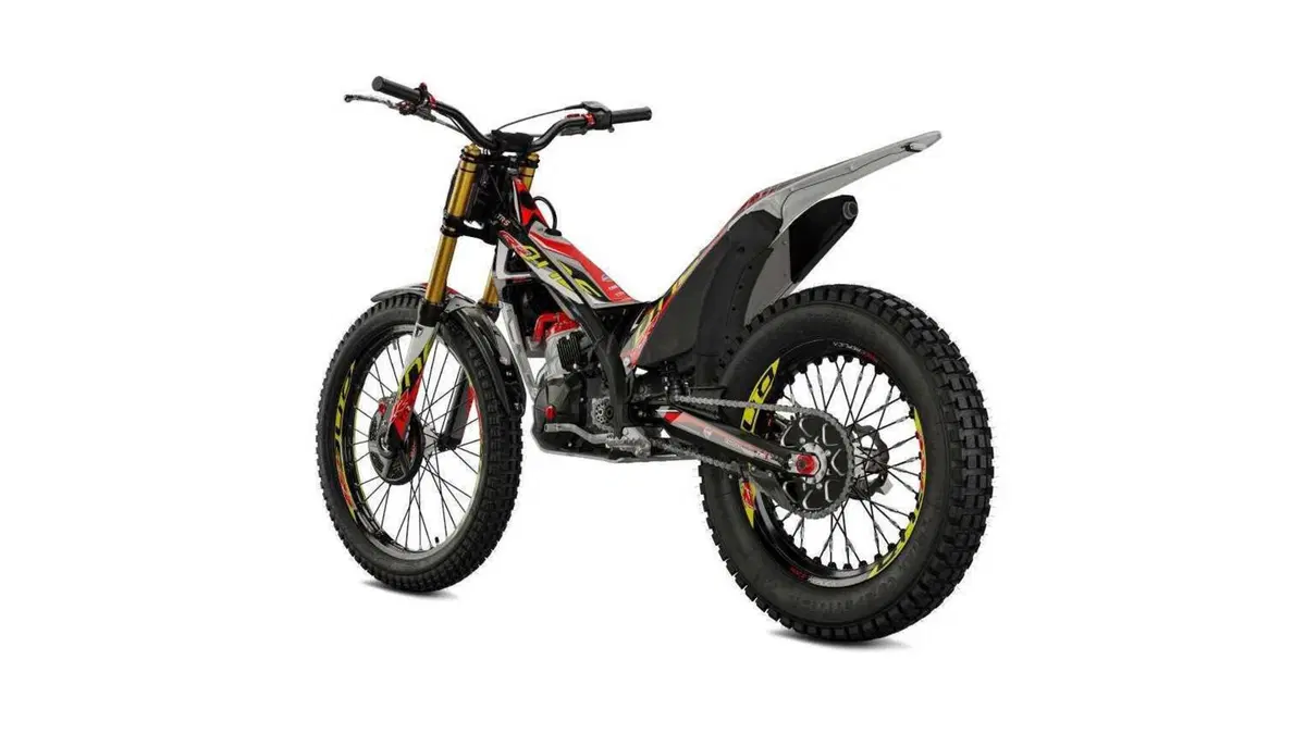 TRS Motorcycles One 250 One 250 RR AE iniezione (2026) (4)