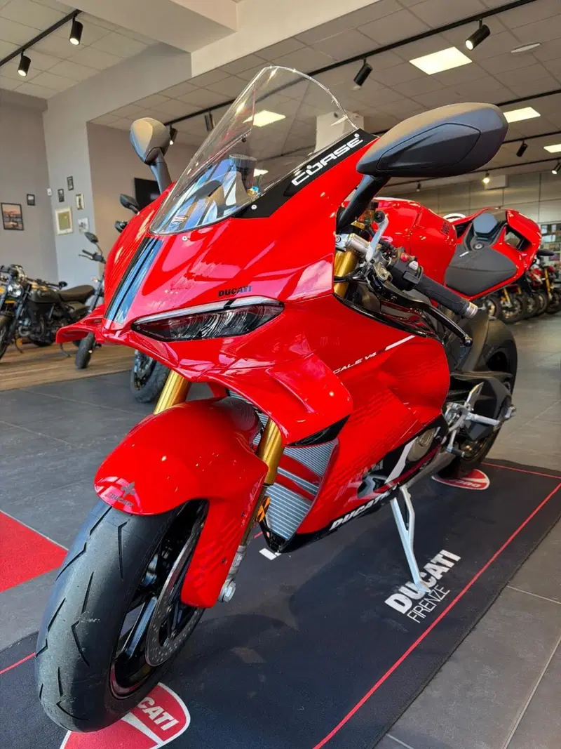 Ducati Panigale V4 S (2025 - 26) (2)