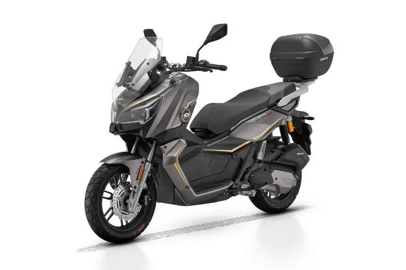 QJ Motor ATR 125 (2025 - 26) (2)