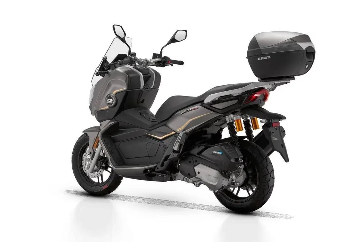 QJ Motor ATR 125 (2025 - 26) (4)