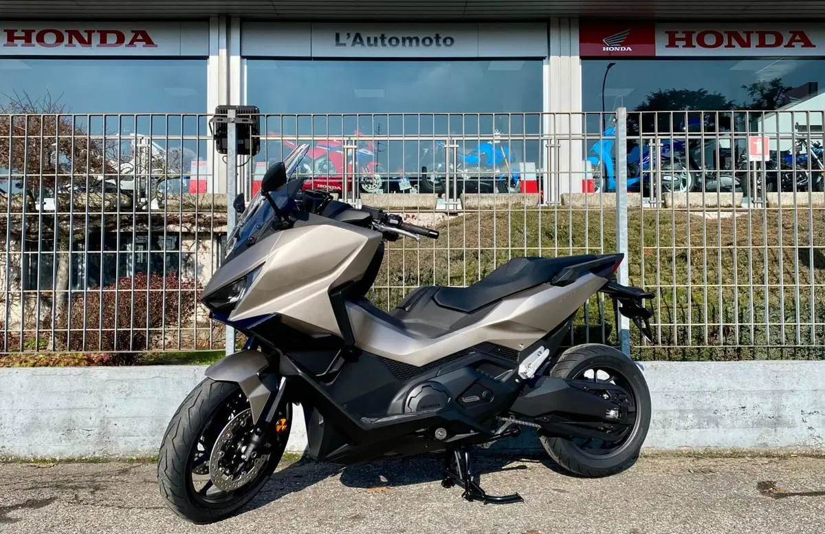 Honda Forza 750 (2025 - 26)