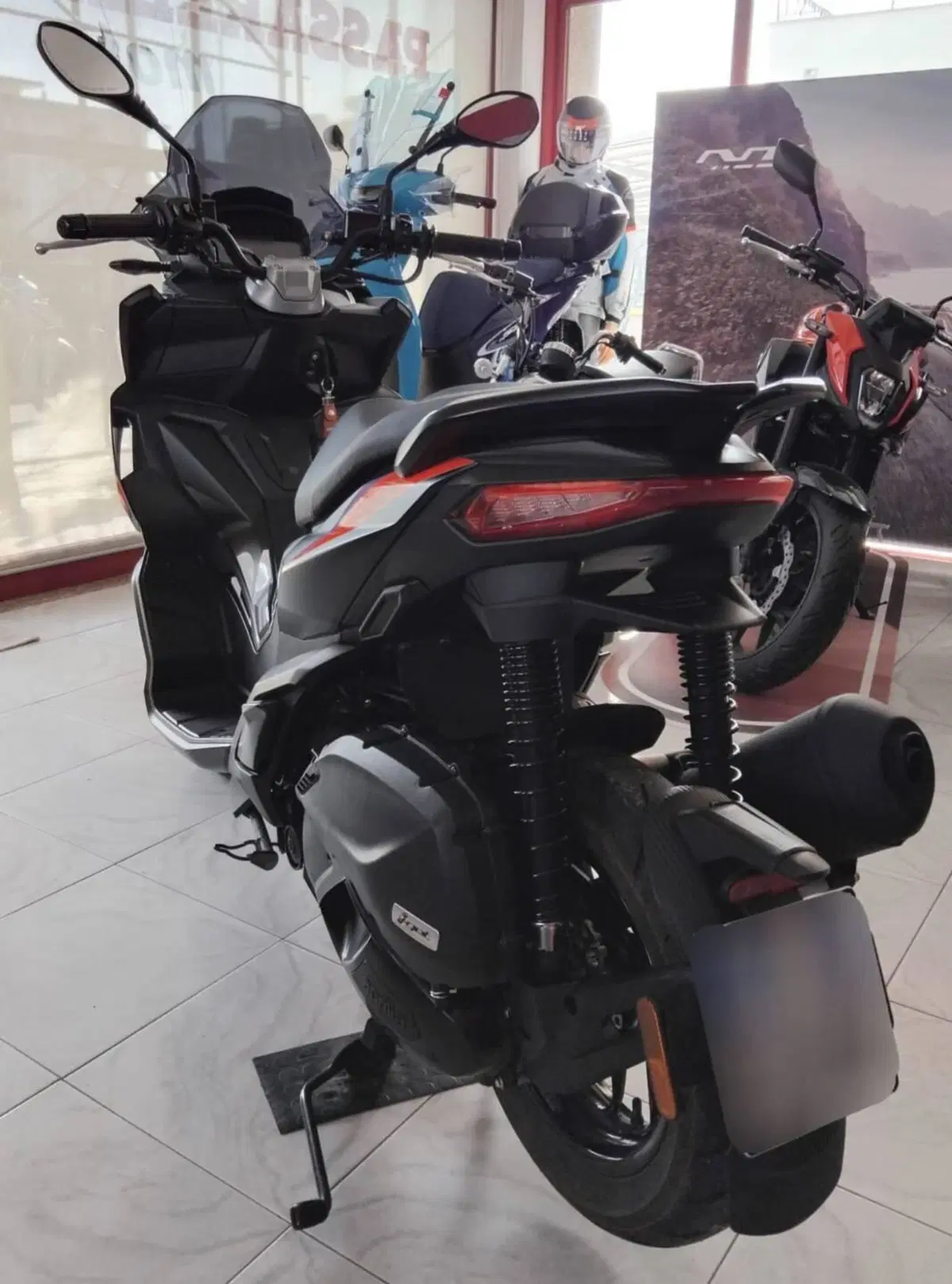 Aprilia SR GT 200 Replica (2024 - 25) (5)