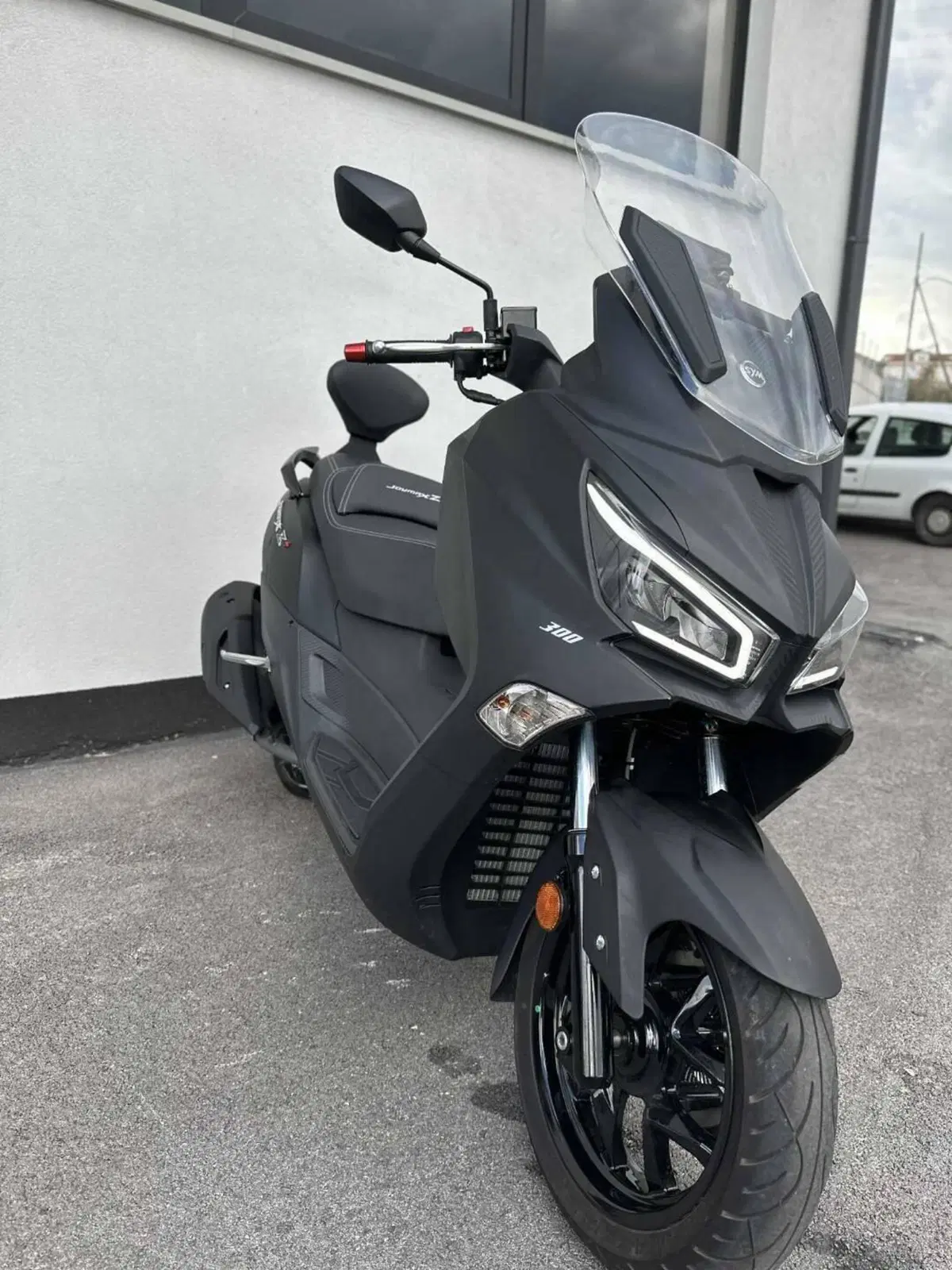 Sym Joymax 300 Z+ (2021 - 24)