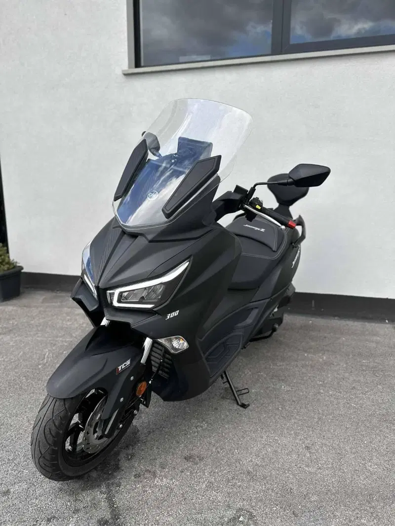 Sym Joymax 300 Z+ (2021 - 24) (10)