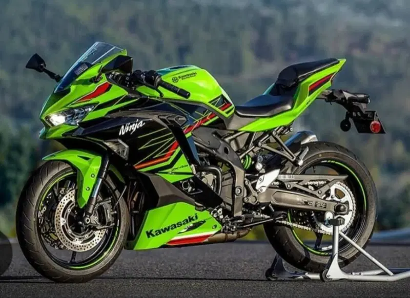 Kawasaki Ninja ZX-4RR (2024 - 26)