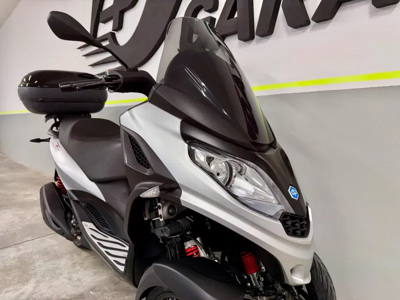 Piaggio MP3 300 Sport ABS Hpe (2021 - 24) (3)