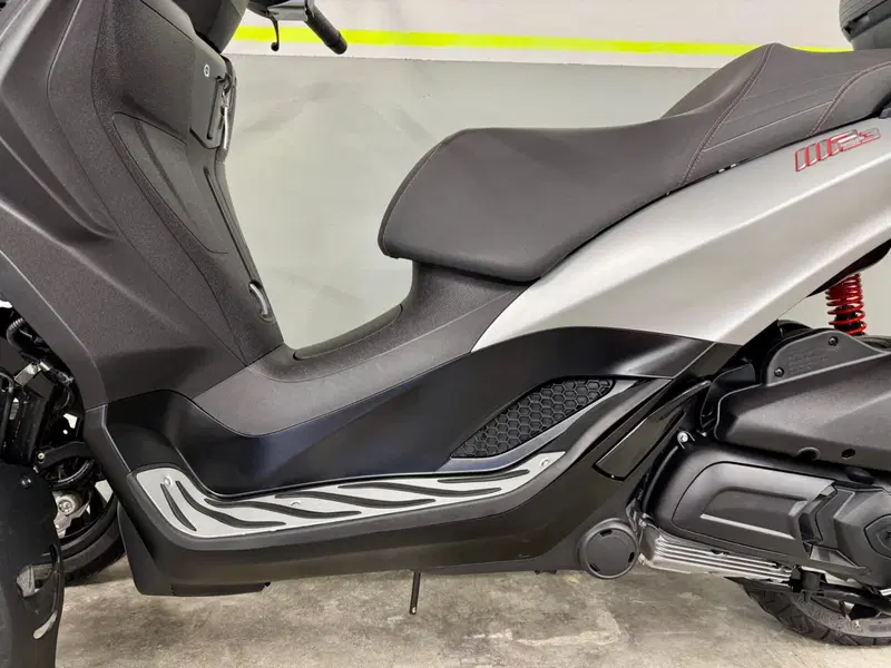 Piaggio MP3 300 Sport ABS Hpe (2021 - 24) (10)