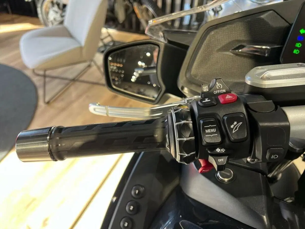 Bmw R 1250 RT (2021 - 25) (10)