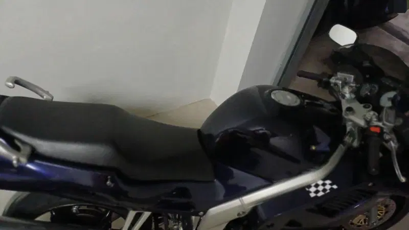 Honda VFR 750  (5)