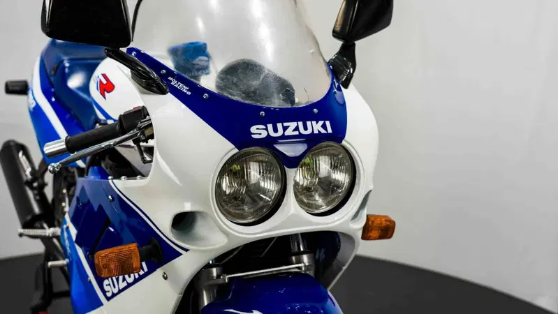 Suzuki GSX-R 750 (10)