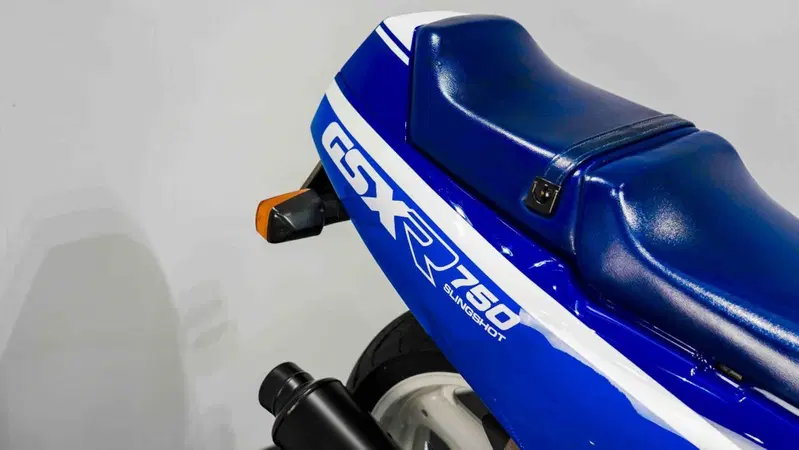 Suzuki GSX-R 750 (14)
