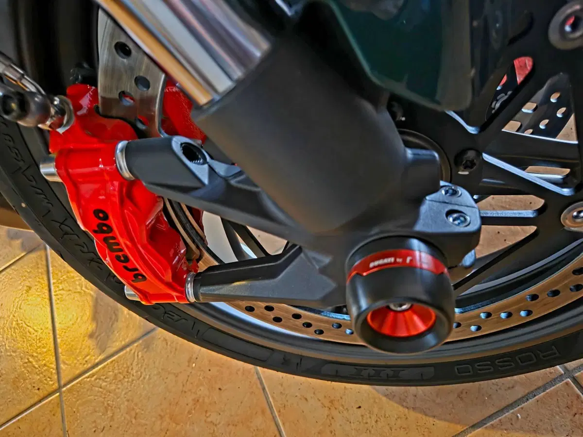 Ducati Diavel for Bentley (2024) (15)