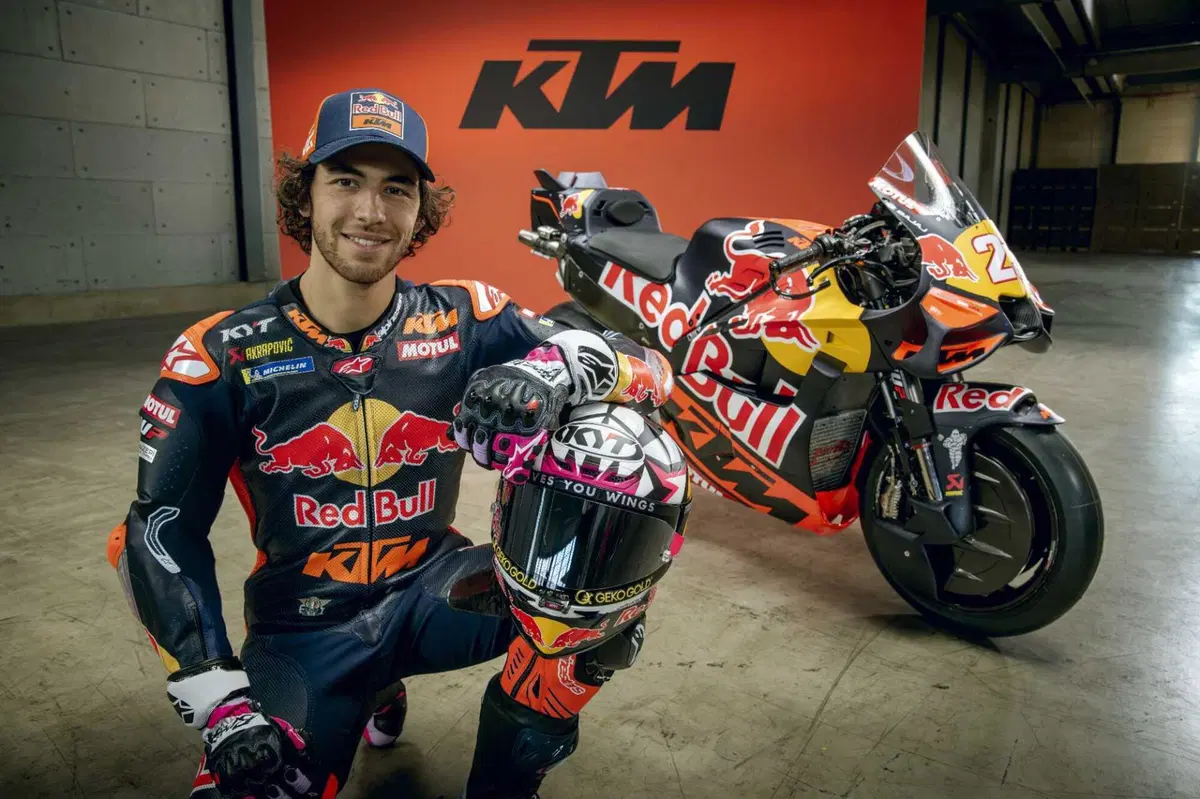 Ecco le nuove KTM Tech3 di Bastianini e Vinales. La novità è che... no, sono uguali (8)